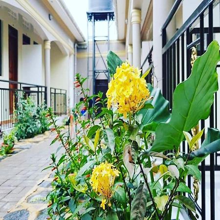 Cam Connect Motel Koboko Экстерьер фото